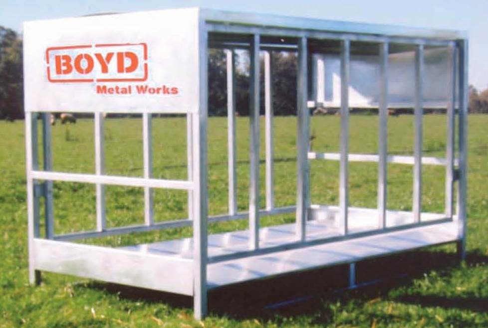 Boyd Hay Feeder – XL